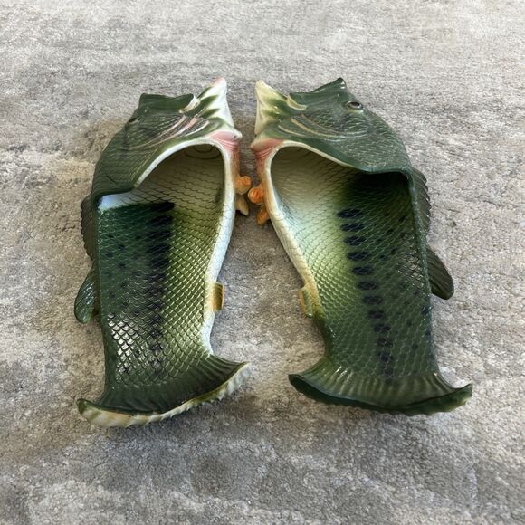 Rivers Edge Bass Fish Flip Flops Slides Sandals Men's 11 12 Slip On Funny Gift - Picture 4 of 7